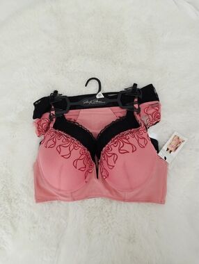 MARILYN MONROE💐 Mega Bump Bra & TANGA Set SIZE 36C/L